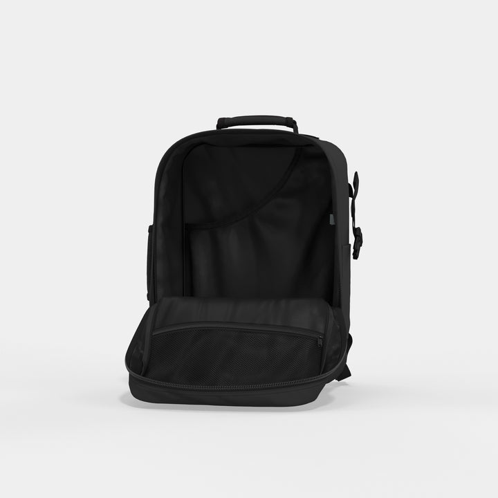 Cabin Zeroバックパック CLASSIC 36L 10.CLASSIC-TECH-36L-BLACK-