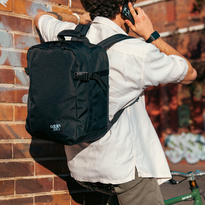 Classic Tech Backpack 28L | CABINZERO