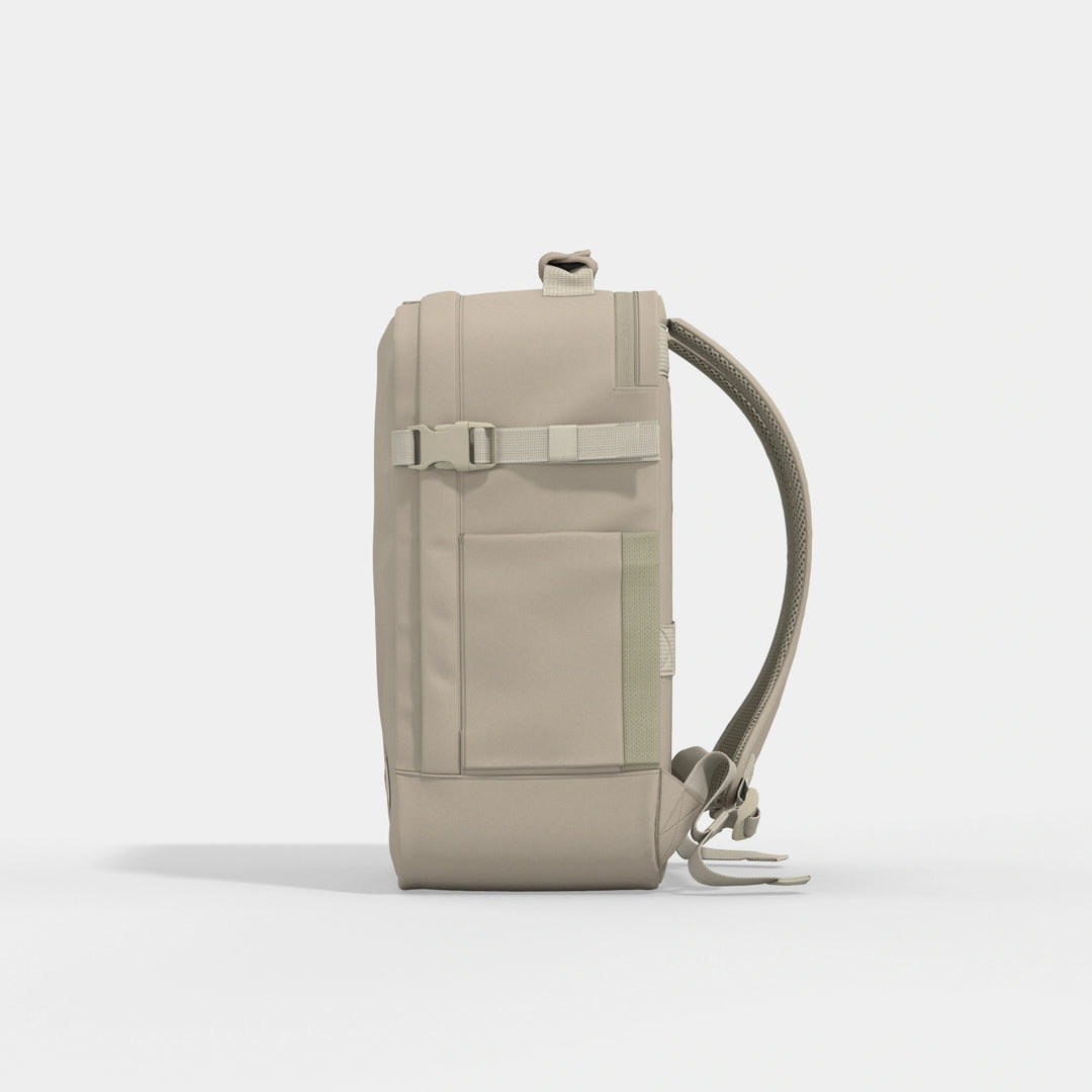 Cabin Zeroバックパック CLASSIC 36L Classic Tech Backpack 36L | CABINZERO