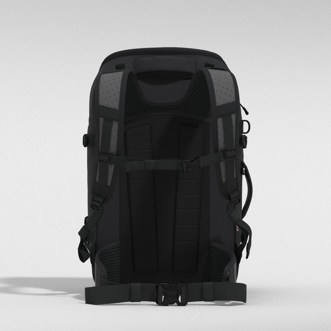 ADV-PRO-42L-ABSOLUTE-BLACK-