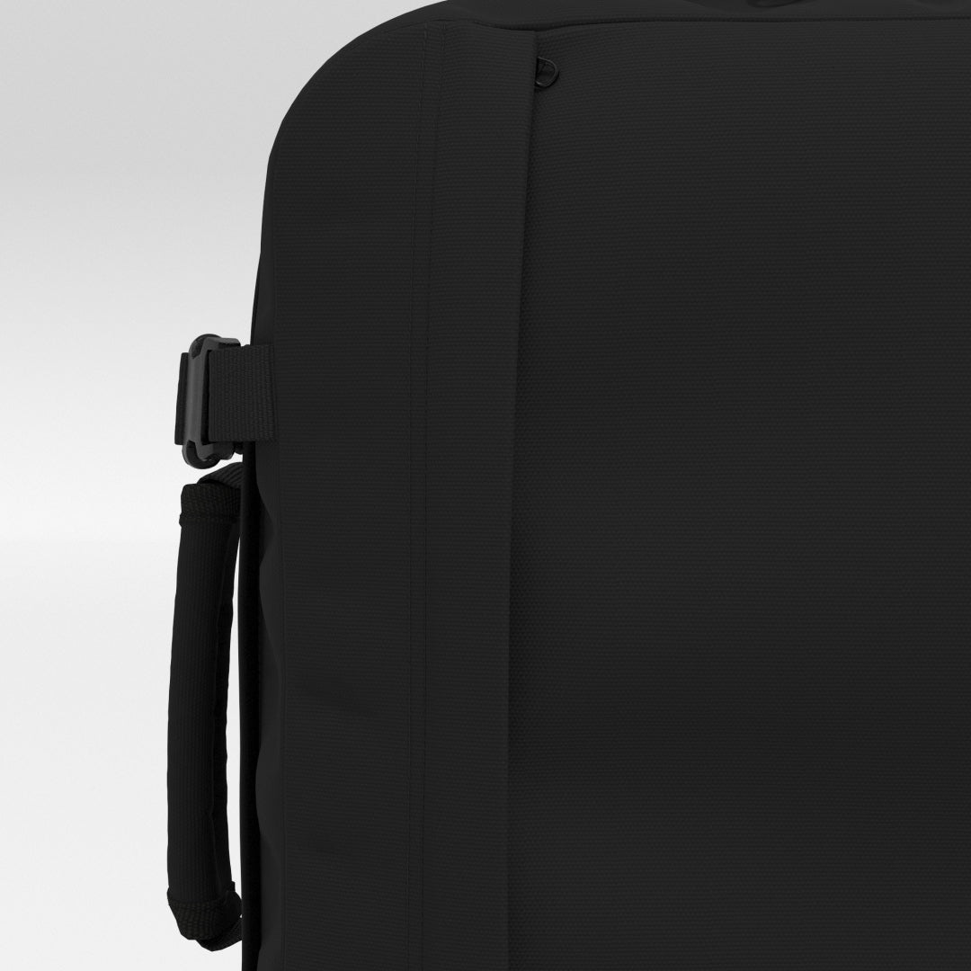 Classic Backpack & Rucksack - 28L Absolute Black | CABINZERO