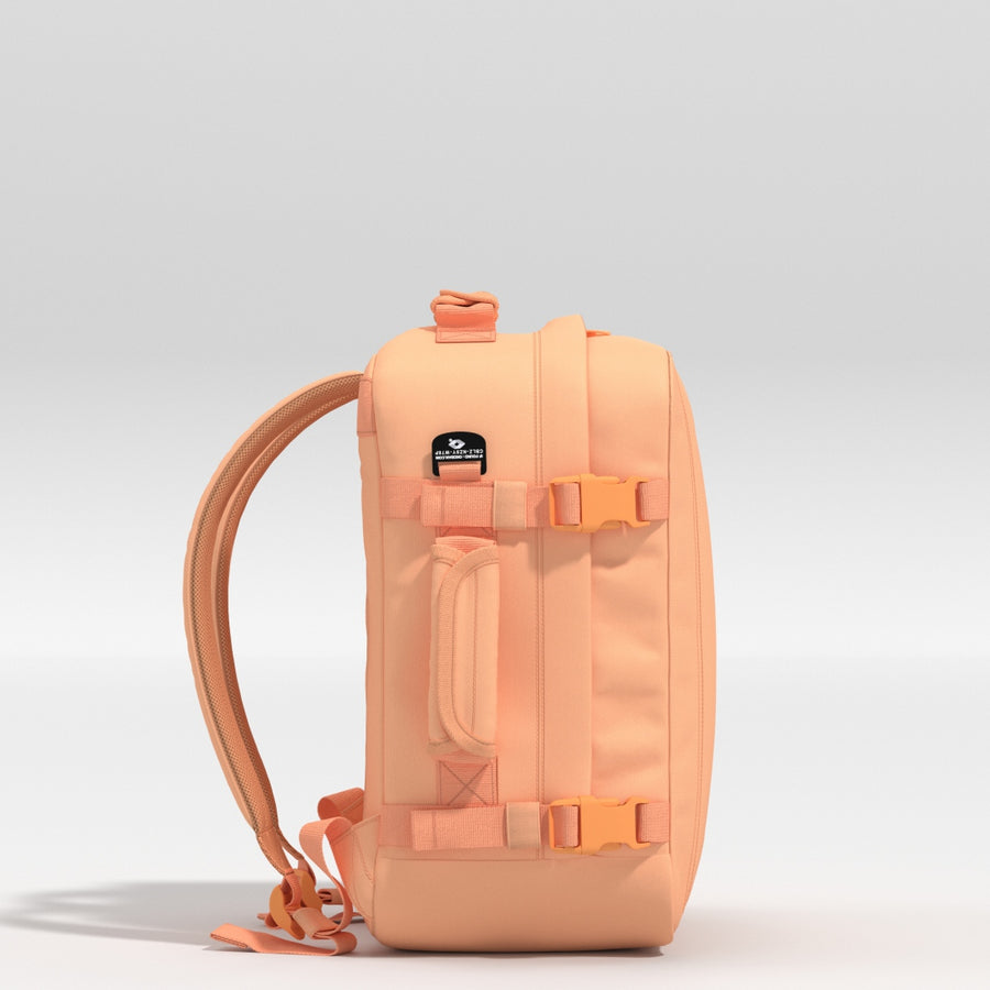 Classic Cabin Backpack 28L