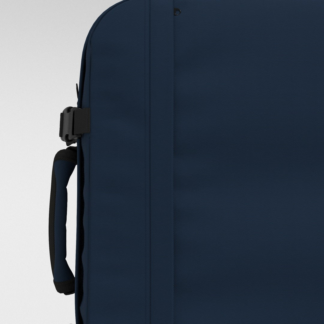 Classic Backpack - 44L Navy | CABINZERO
