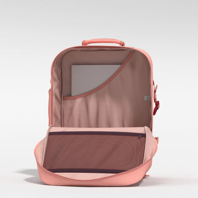 Classic Cabin Backpack 44L Macaron Pink