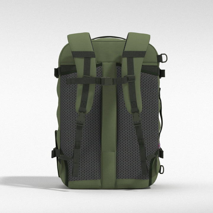 バッグ CABIN ZERO MILITARY STYLE 44L Military - 44L Absolute Black | CABINZERO