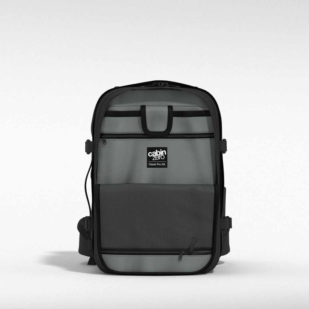 【期間限定価格】CABIN ZERO Classic Pro 32L ブラック Classic Pro Backpack 32L | CABINZERO