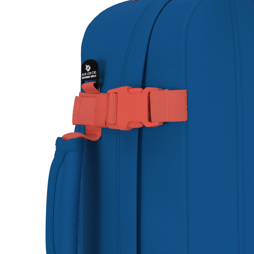 Classic Backpack 28L Capri Blue