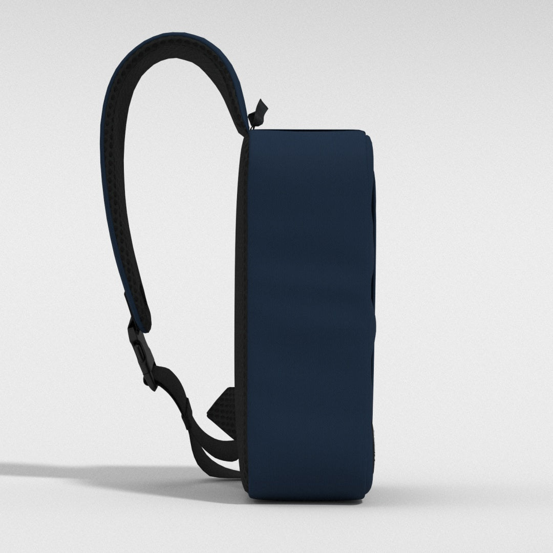 Classic CrossBody Bag 11L Navy