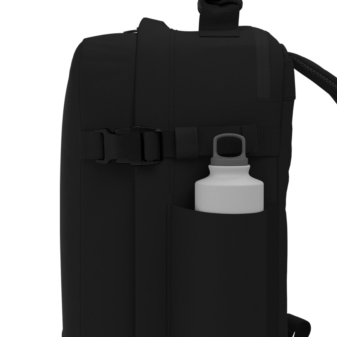 Classic Tech Backpack 28L Absolute Black