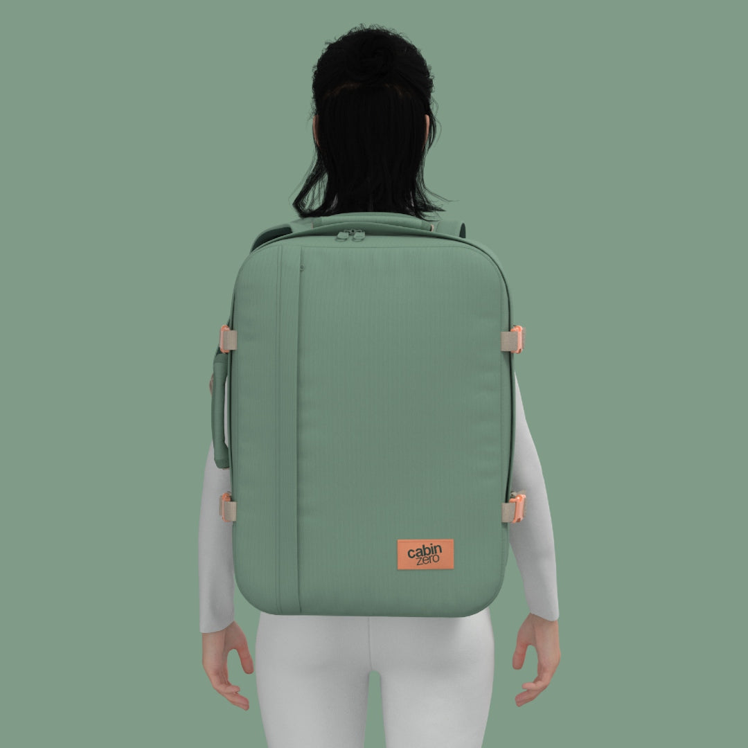 Classic Cabin Backpack 44L Sage Forest