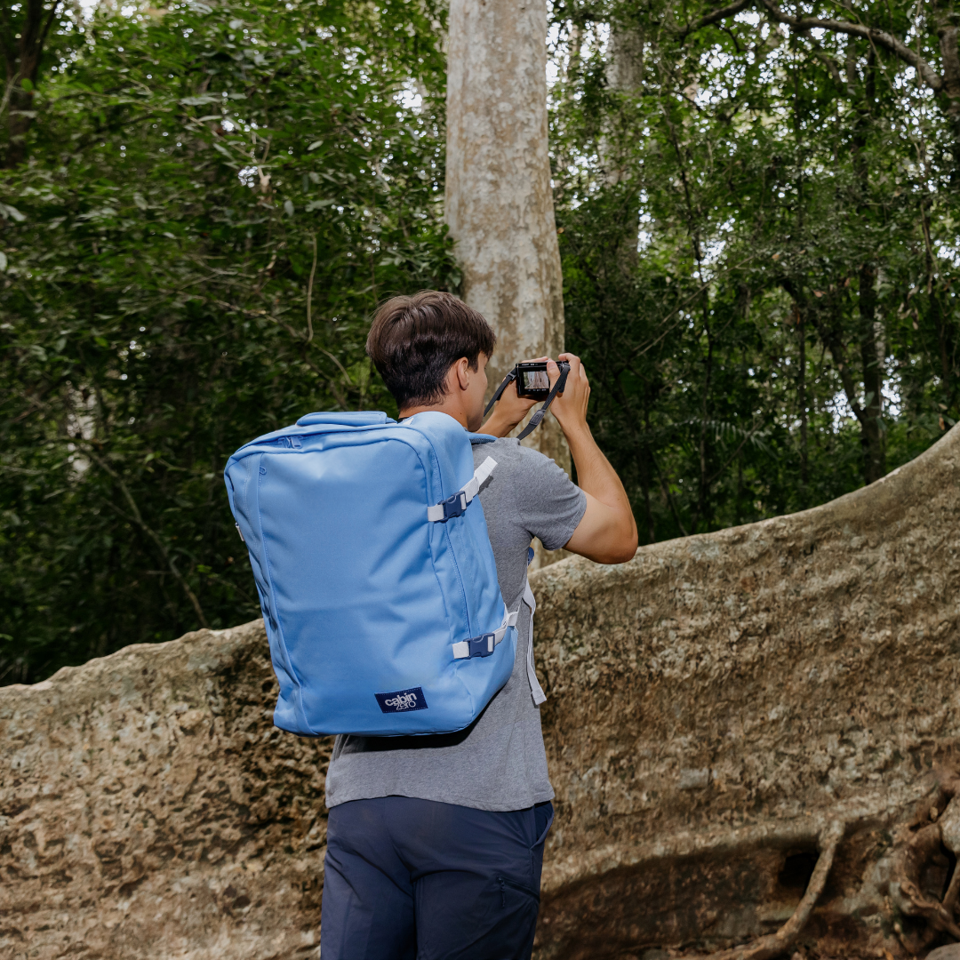 CABINZERO アルバブルー バックパック 44L Classic Backpack - 44L Aruba Blue | CABINZERO
