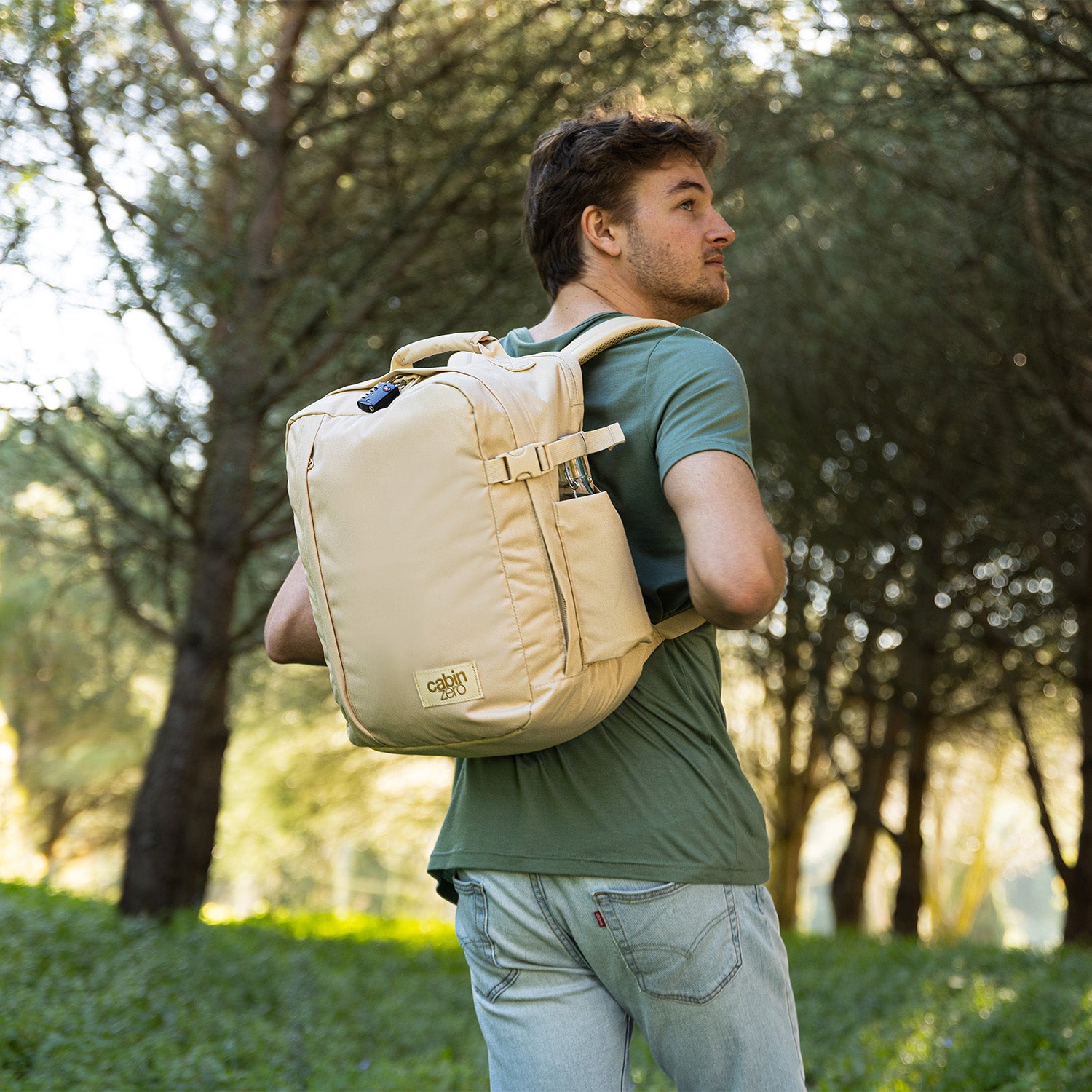 Classic Tech Backpack 28L | CABINZERO