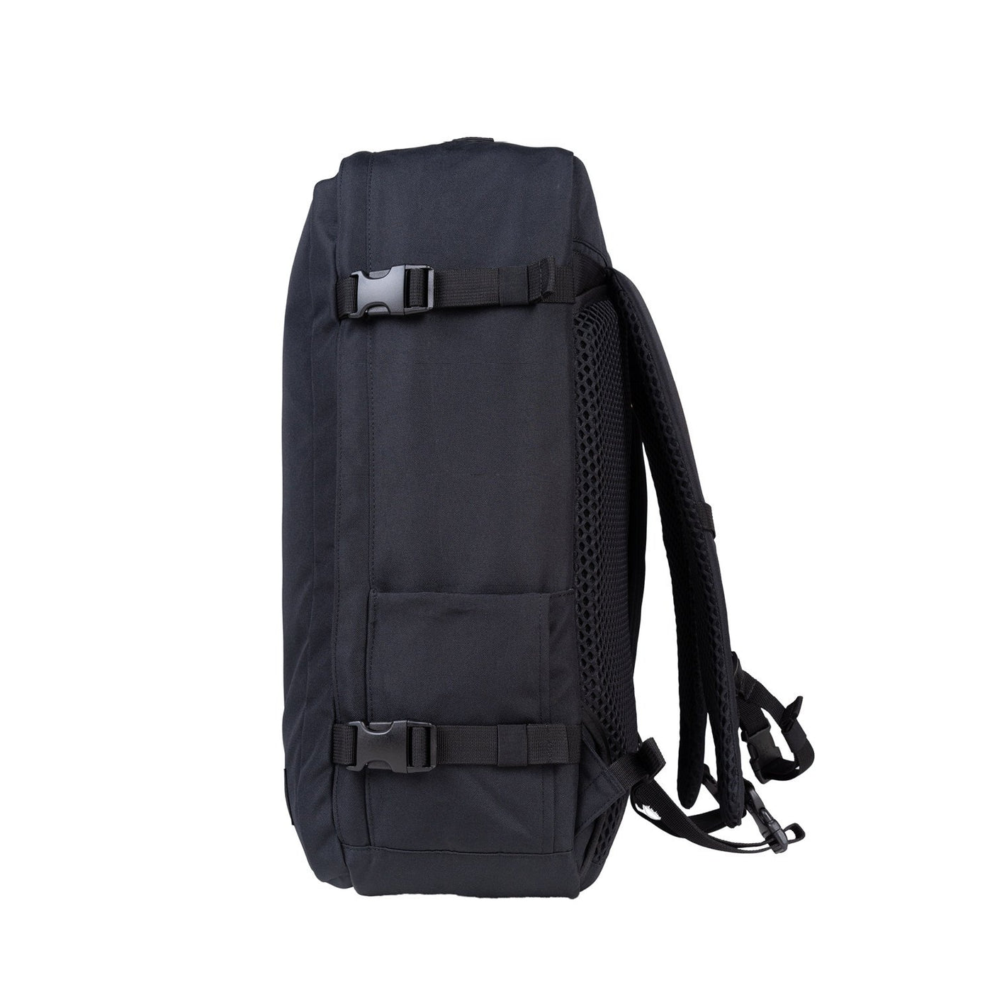 Classic Plus - 42L Absolute Black | CABINZERO