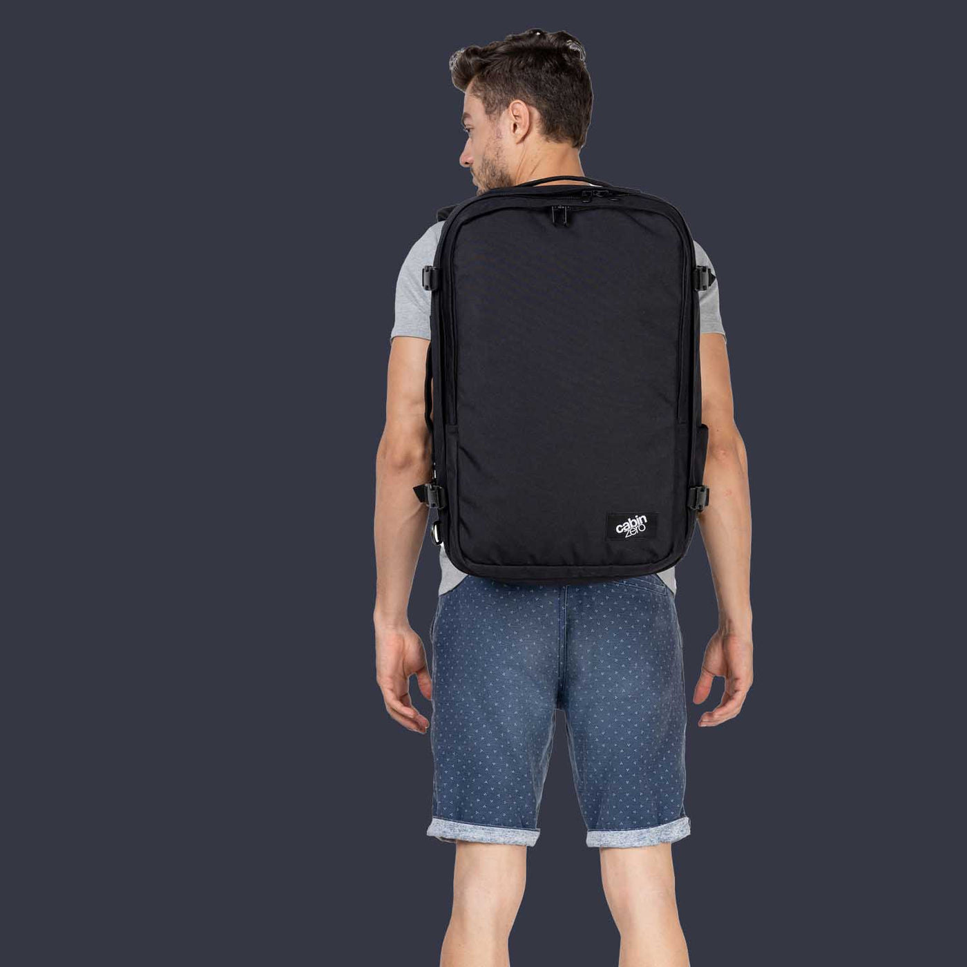 Backpack Classic Pro 42L Absolute Black